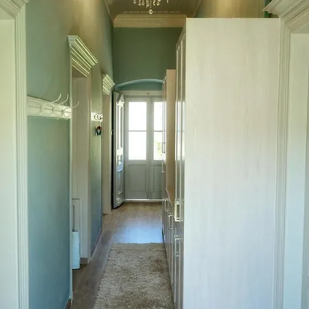 Apartment Stema *